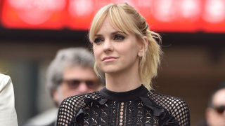 Anna Faris and Eugenio Derbez to star in gender-swapped <i>Overboard</i> remake